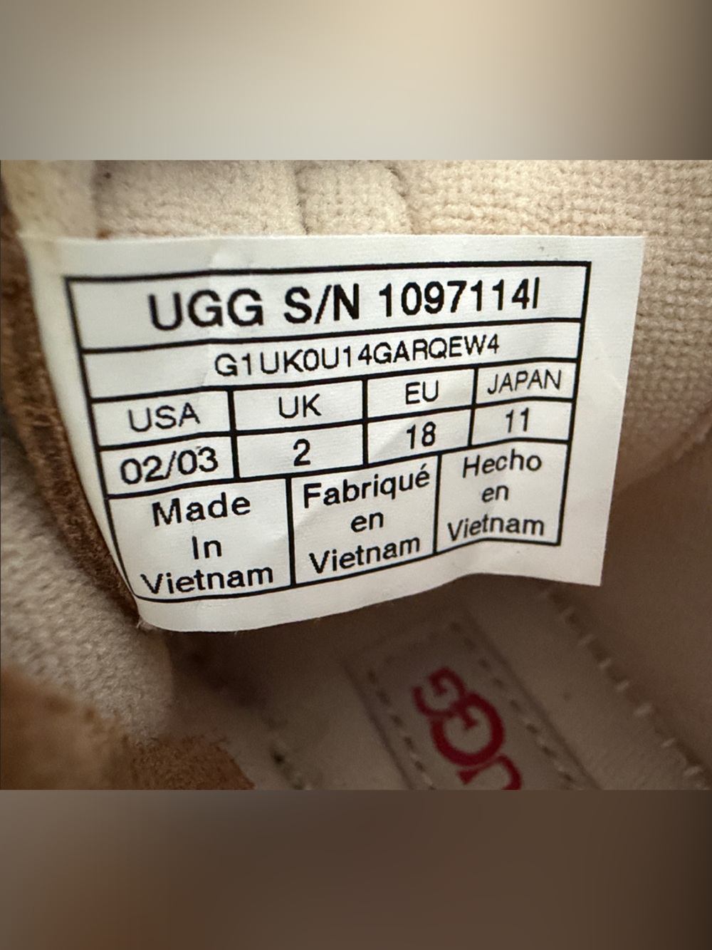 UGG Infant Kristjan Chukka Boots in Chestnut Size 2 - Picture 8 of 8